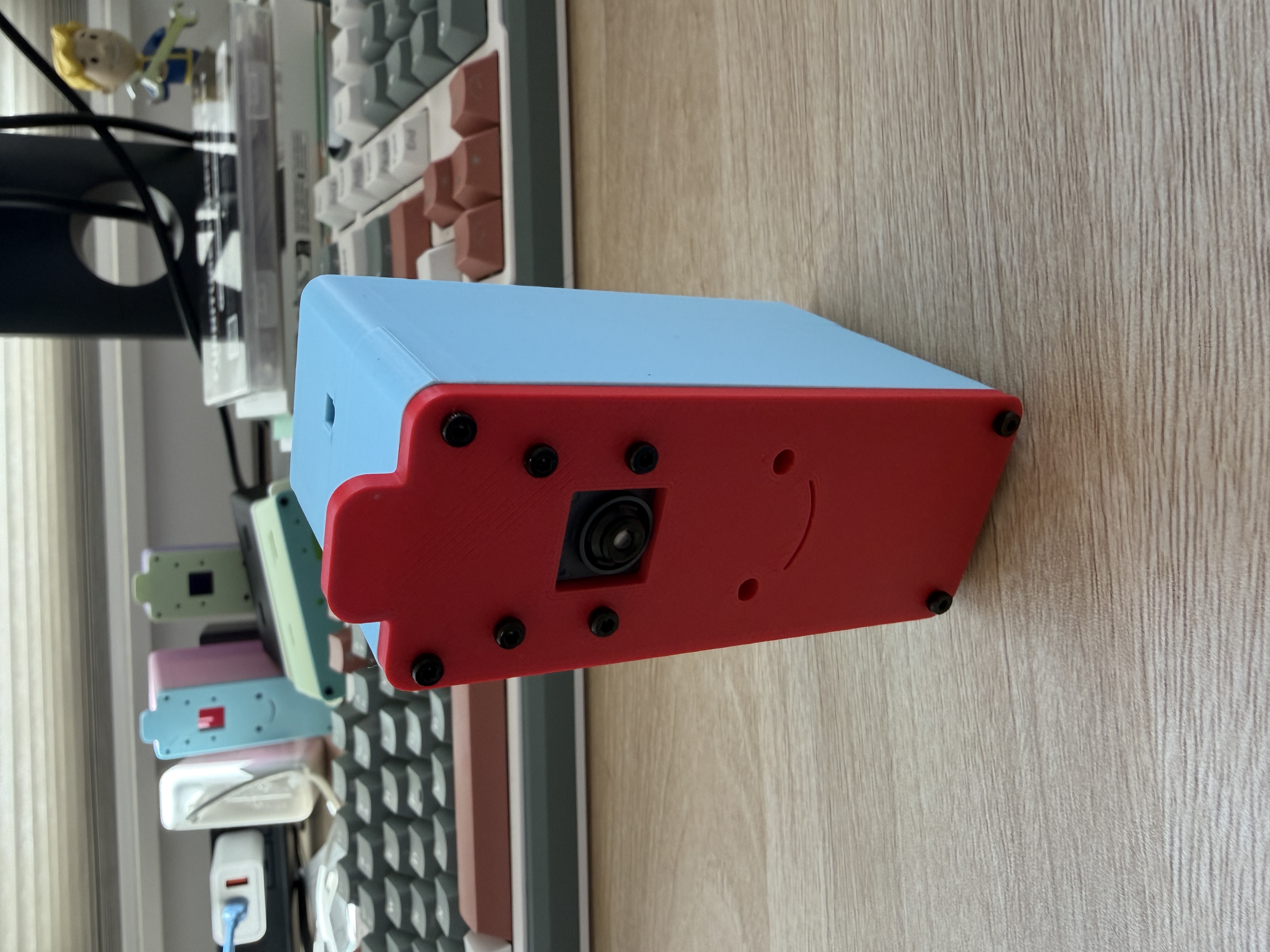 MagPieCam